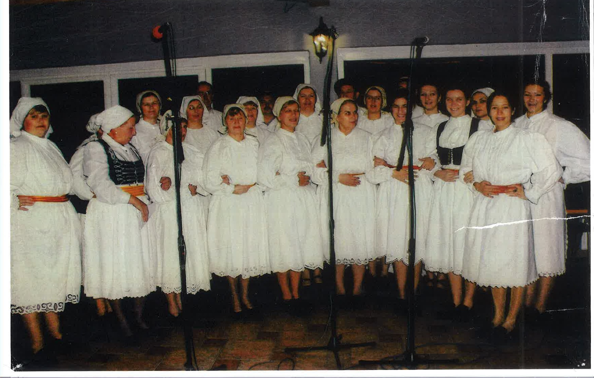 Nastup u radio emisiji "Dobro došli prijatelji" 2002. godine